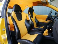 Recaro Sport Sitze im Renault Megane nachgerüstet. 