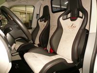 Recaro Sportster CS Sitze im VW T6Bus nachgerüstet.