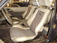 Ford Capri, komplette Innenausstattung in Leder beige und Recaro Stoff neu angefertigt und montiert.
