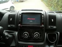 Pioneer AVIC-EVO1-DT2-C-GR Navigationsgerät für Fiat Ducato und Jehnert Soundpaket mit Wohnraum Lautsprecher und Subwoofer (Fahrertüre) inkl. DSP HighPower Verstäker nachgerüstet.