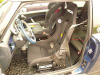 RECARO Pole Position ABE Sitze im BMW Mini nachgerüstet.