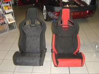 RECARO Sportster CS Sitze in Alcantara schwarz/rot neu bezogen & im Dacia Logan montiert. Gurtdurchführungen mit LED´s beleuchtet.