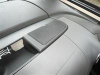 Jehnert 3-Wege Fahrerhaussystem, Wohnraumlautsprecher im Schrank eingelassen, 5 Kanal DSP Verstärker und Subwoofer im Mercedes Sprinter Wohnmobil mit MBUX nachgerüstet.
