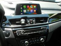 Smartphone Integration von Apple CarPlay und Android Auto (Wireless) und Rückfahrkamera nachgerüstet an ihrem werkseitig verbautem Multimedia-System von BMW.