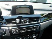 Smartphone Integration von Apple CarPlay und Android Auto (Wireless) und Rückfahrkamera nachgerüstet an ihrem werkseitig verbautem Multimedia-System von BMW.